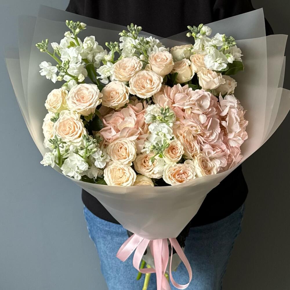 Персиковая нежность — свежие цветы с доставкой